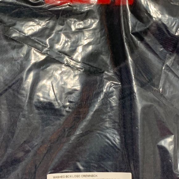 Supreme Washed Box Logo Crewneck Navy Medium SS25 - Picture 8 of 8